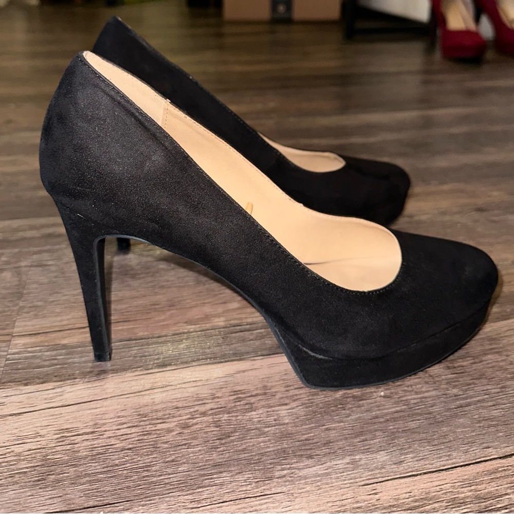 Chinese Laundry Black Suede Platform Pumps size 10 - Picture 6 of 9